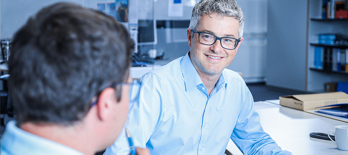 autoriv karriere job stellenangebot careers techniker ingenieur programmierer vertrieb
