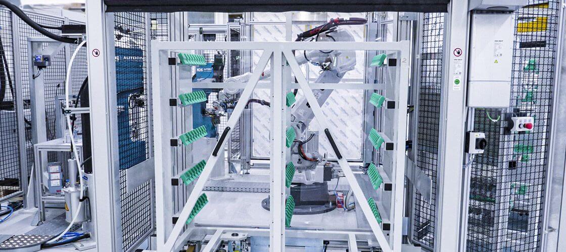 Roboteranlagen AUTORIV A290 Verbindungselemente Automatisierung Montage
